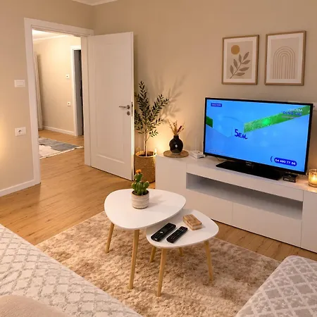 In Apartman *